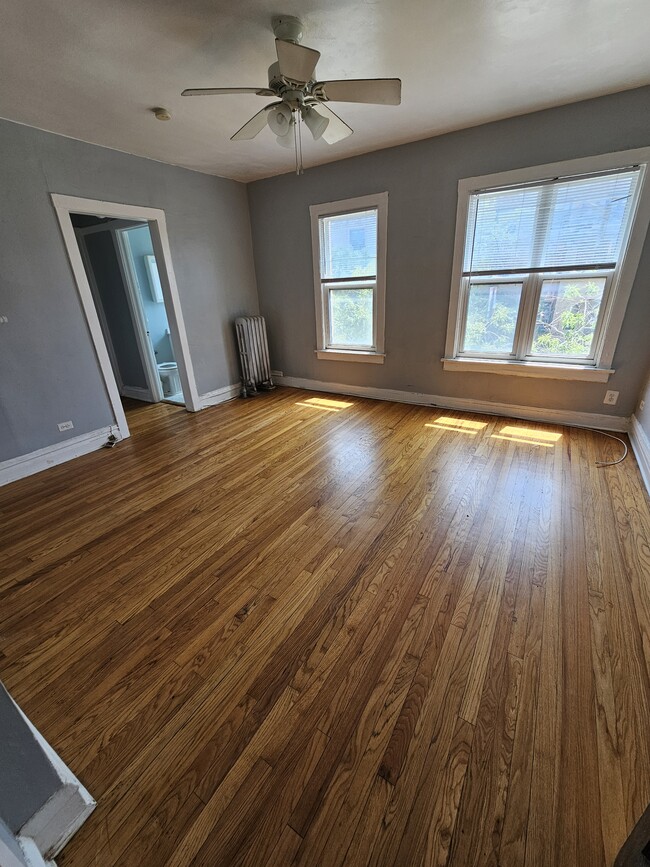 Building Photo - 4601 N Beacon St