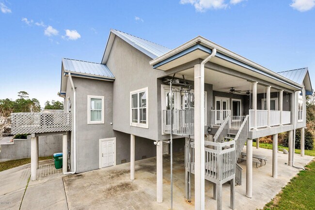 Building Photo - 105 Timber Ridge Blvd
