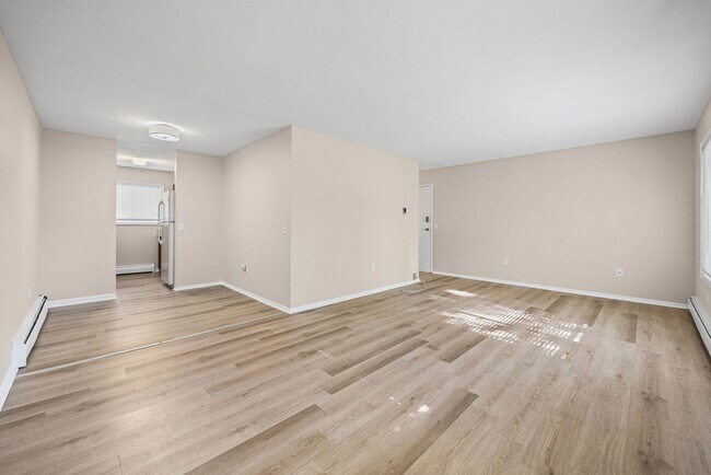 Foto del edificio - 729 Cedarwood Terrace