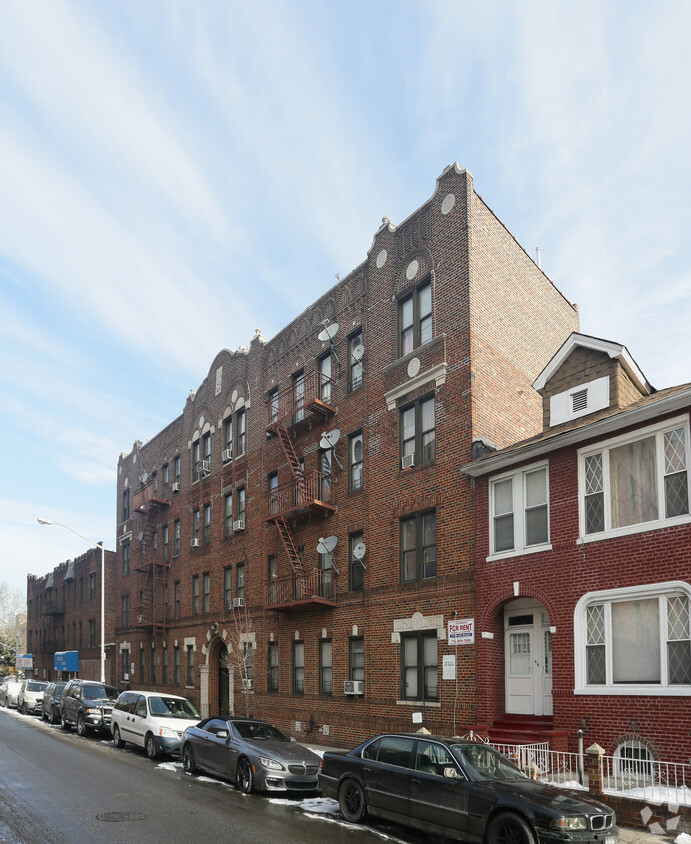 Foto principal - 123-133 E 92nd St