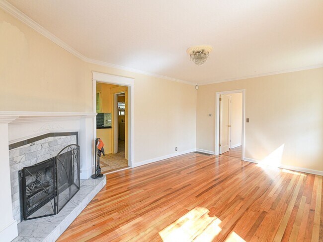 Foto del edificio - 2225 SW Idaho St