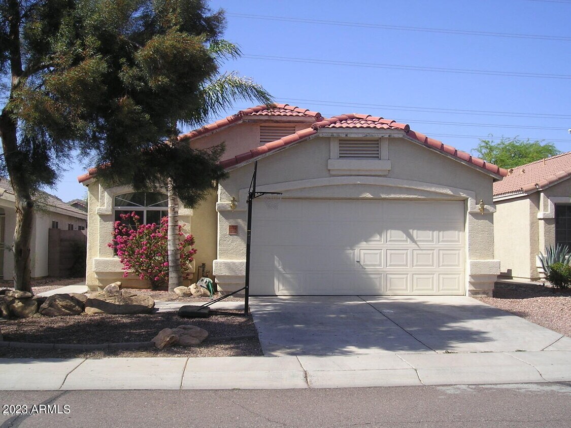 2012 E Villa Theresa Dr, Phoenix, AZ 85022 House Rental in Phoenix