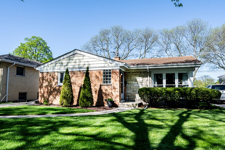 Primary Photo - 1128 Forest Rd
