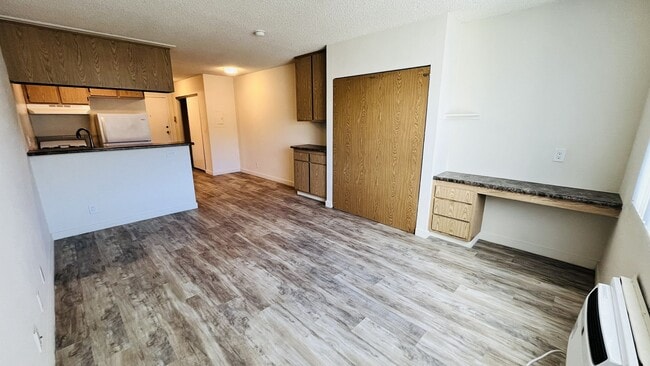 Interior Photo - 10075 Tujunga Canyon Blvd