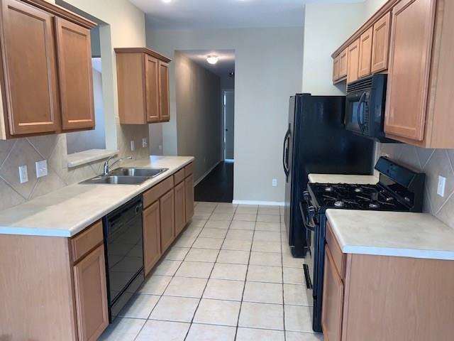 Foto del edificio - 3317 Winding River Trail