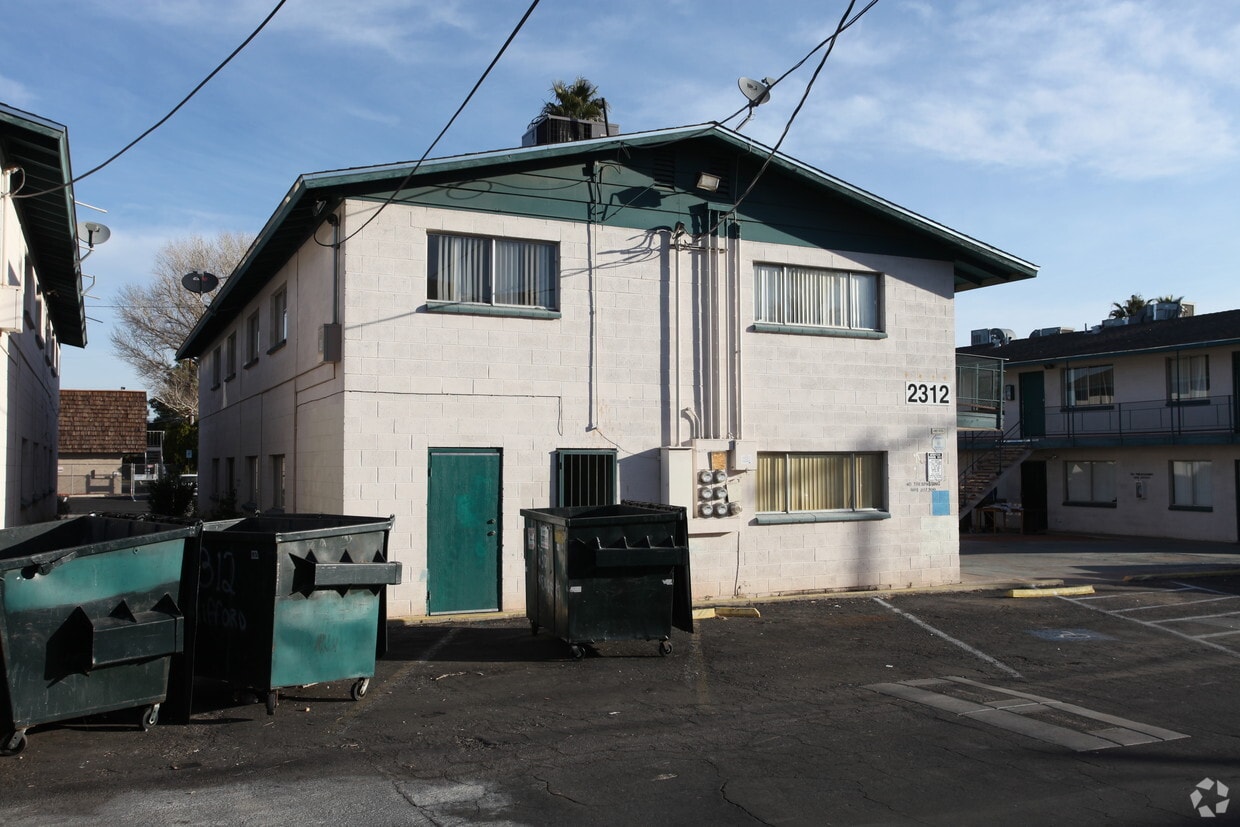 2312 Clifford Ave, Las Vegas, NV 89104 Apartments in Las Vegas, NV