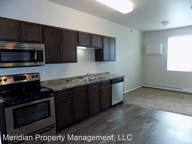 Building Photo - Studio, 1 bath Apartment - 1500 12th St W ...