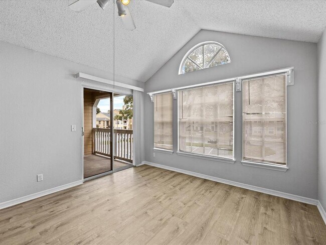 Building Photo - 1073 S Hiawassee Rd