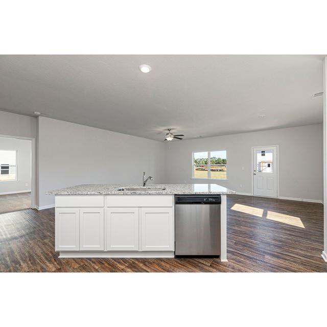 Building Photo - 563 Meadows Farm Dr