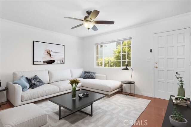 Foto del edificio - 34102 Street of the Amber Lantern