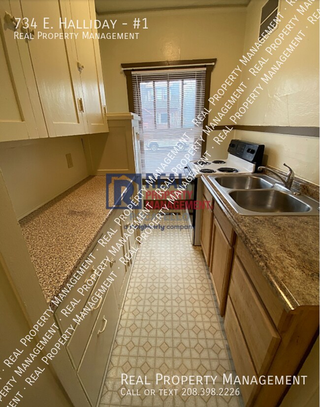Foto del edificio - 734 E. Halliday-#1