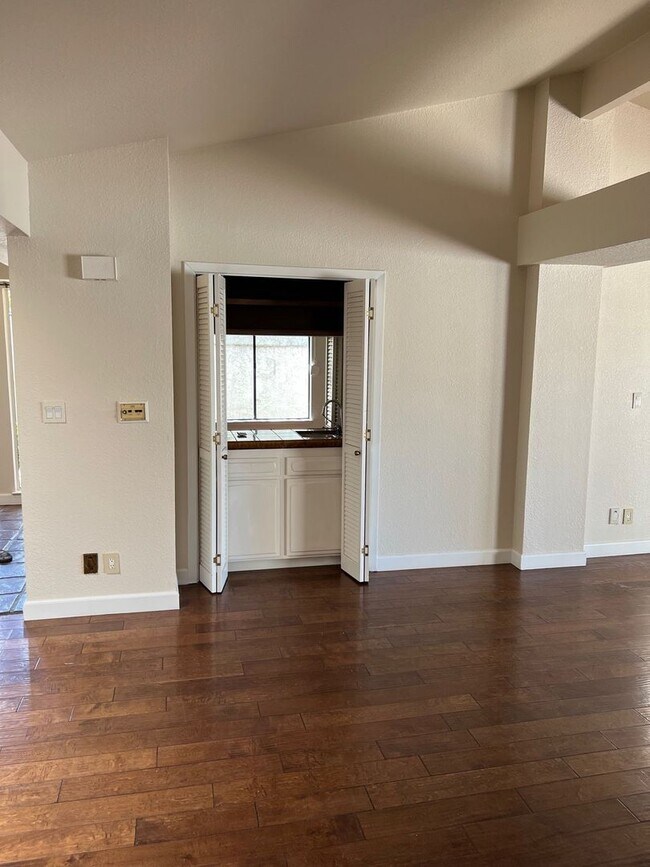 Foto del edificio - Stunning Views! Lake front 3 bed/2ba Home in Stonegate Community!