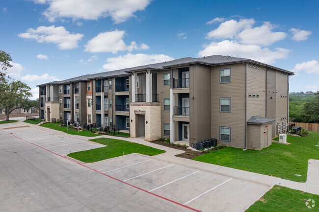 Unit Exterior - Westpointe Oaks Apartments