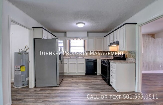 Building Photo - 1301 Stafford Rd