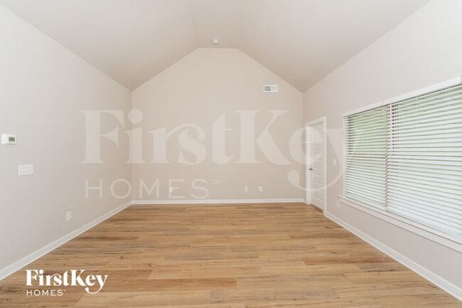 Building Photo - 1340 Brookhaven Drive