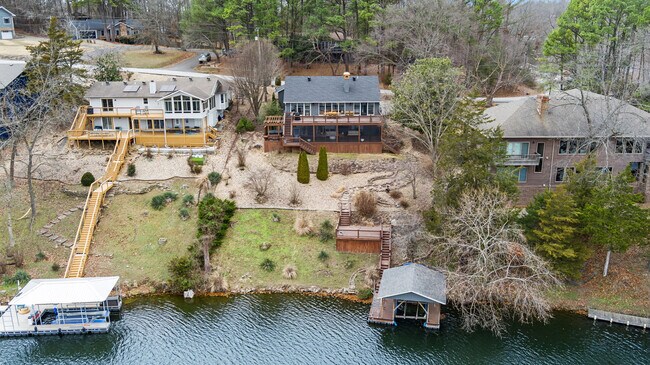 Building Photo - 59 Portsmouth Dr