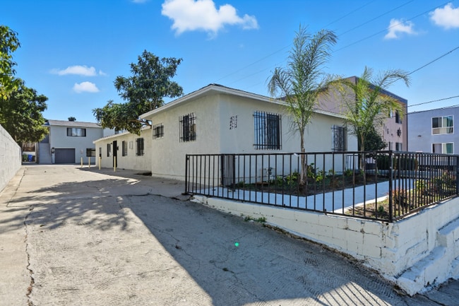 Building Photo - 4710 St Elmo Dr