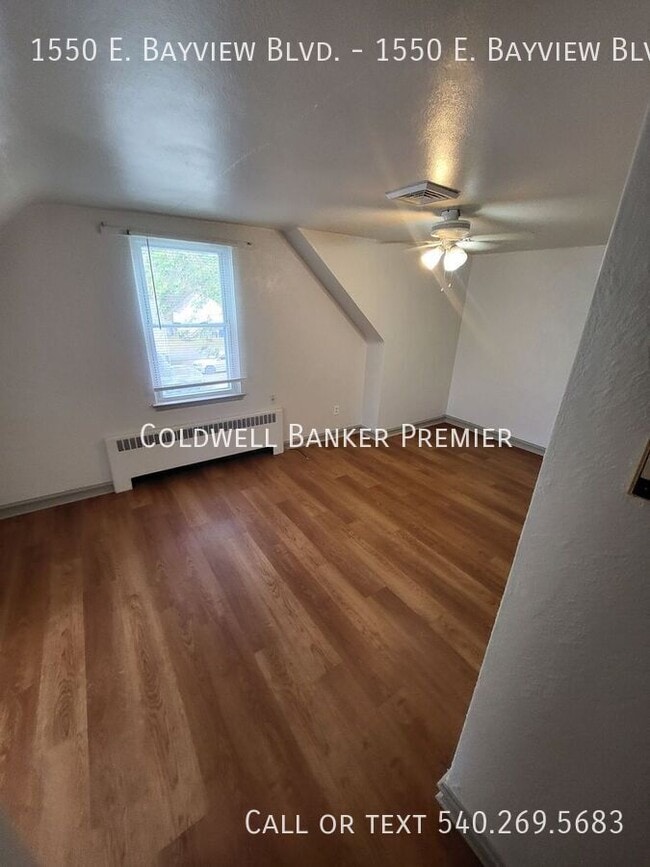 Building Photo - 1550 E Bayview Blvd