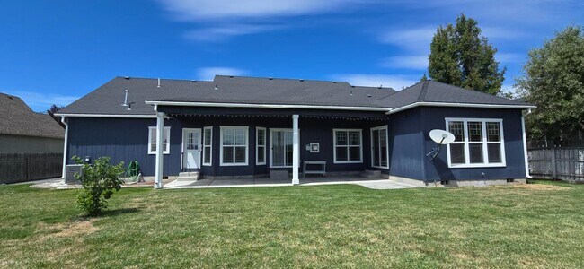 Foto del edificio - 3311 Barnes Way