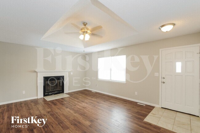 Foto del edificio - 2116 NE Cromwell St