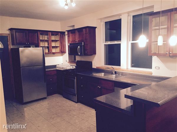 Primary Photo - 4124 N Whipple St