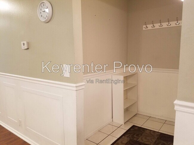 Foto del edificio - 1686 Hickory Ln