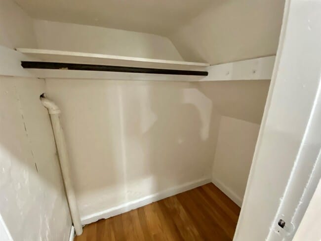 Building Photo - 25 Elmer St