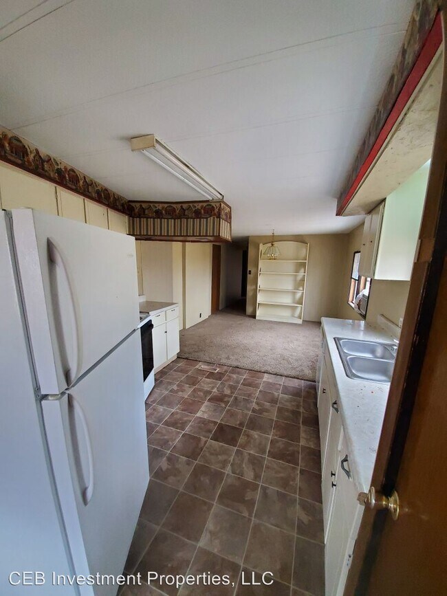 Building Photo - 10549 KY-945
