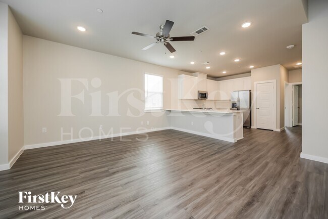 Foto del edificio - 18435 Idyllic Aly