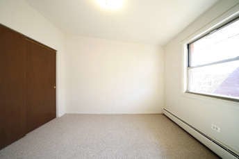 Building Photo - 8540 Niles Center Rd