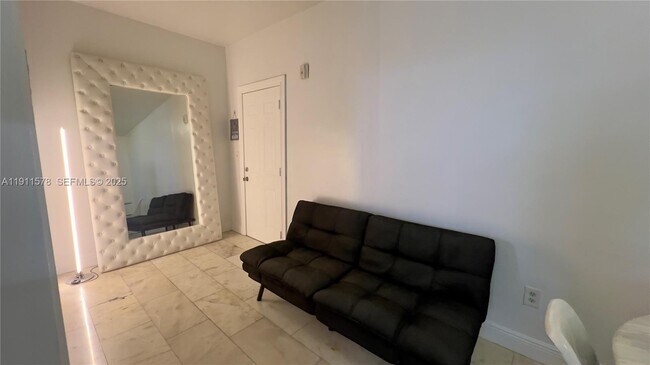 Foto del edificio - 1526 Pennsylvania Ave