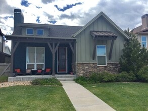 Building Photo - 2381 E Hecla Dr