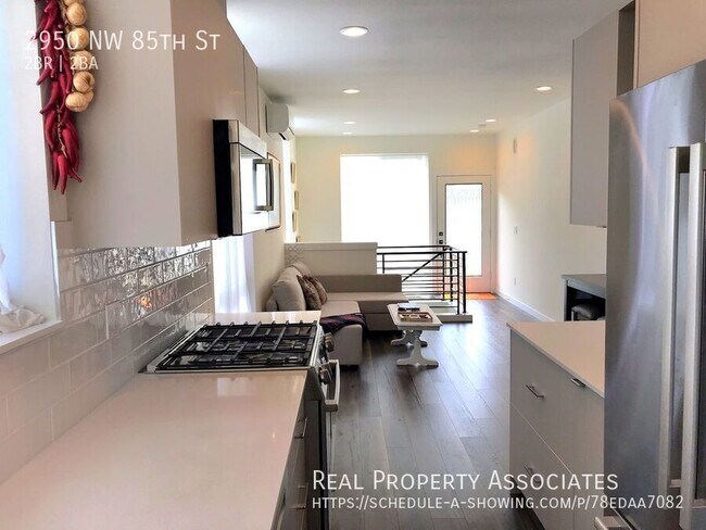 Foto del edificio - 2950 NW 85th St