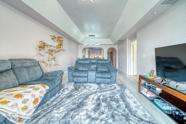 Foto del edificio - 10700 NW 66th St