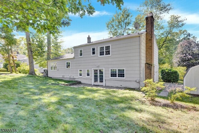 Building Photo - 42 Stonewyck Rd
