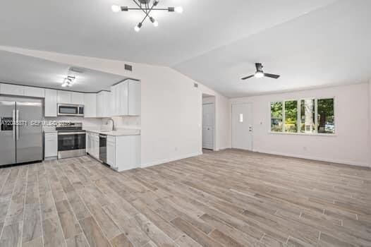Foto del edificio - 3185 SW Crumpacker St