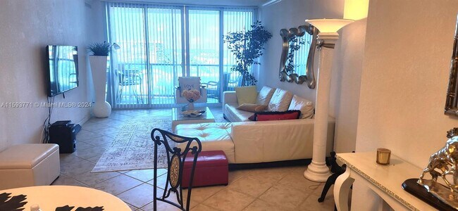 Foto del edificio - 2501 S Ocean Dr