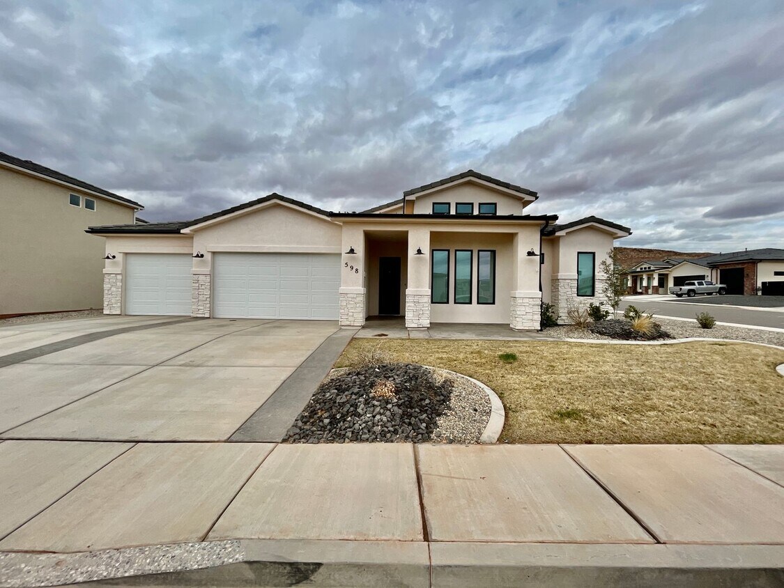 Primary Photo - Pet-Friendly 4-BR Home in Washington Fields
