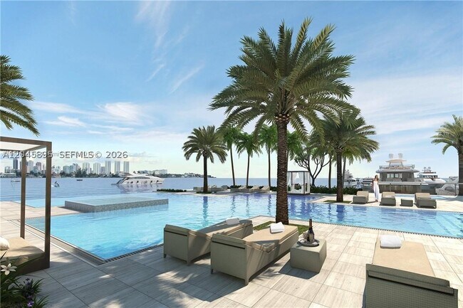 Building Photo - 17301 Biscayne Blvd