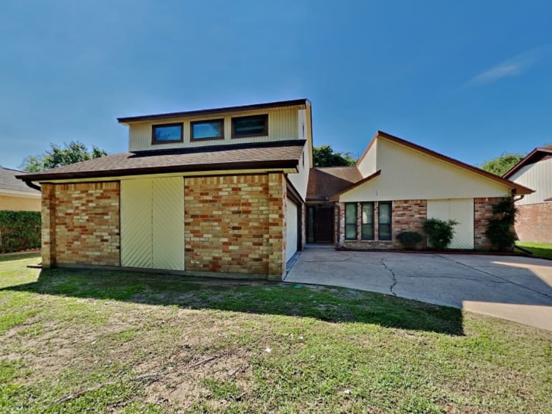Primary Photo - 6903 Stoney River Dr