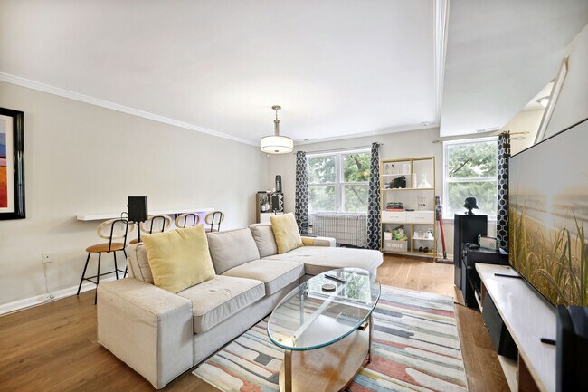 Foto del edificio - 1622 5th St NW