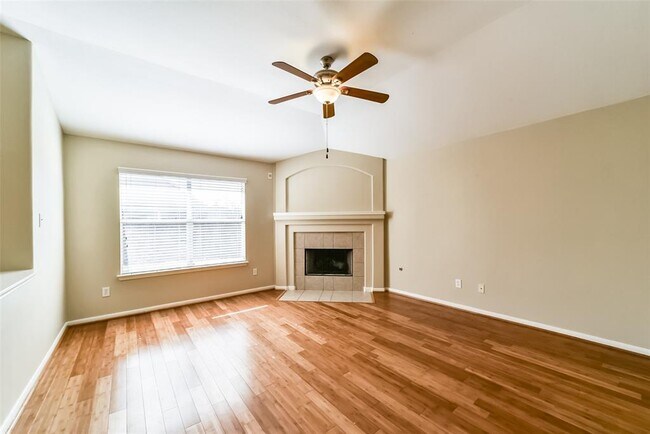 Foto del edificio - 9643 Elizabeths Glen Ln