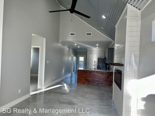 Building Photo - 3 br, 2 bath House - 309 Colorado Rd.