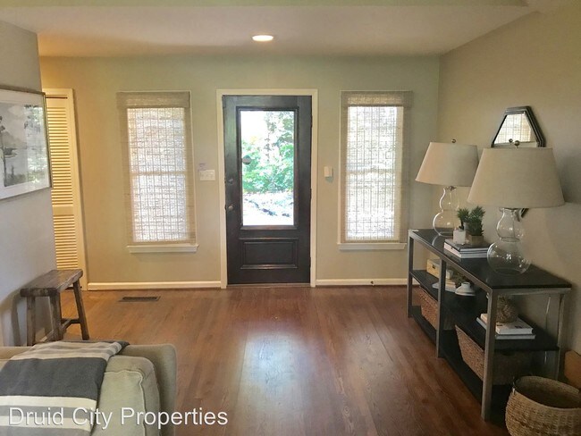 Building Photo - 3 br, 2 bath House - 11981 Grandview Drive