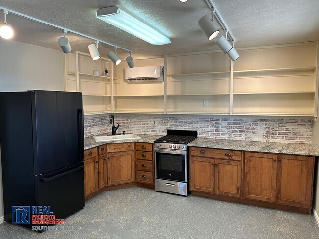 Foto del edificio - Updated 1 Bedroom apartment in Veyo
