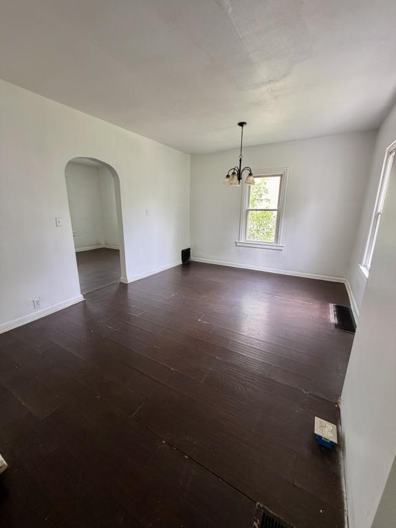 Building Photo - 1725 Midland Ave