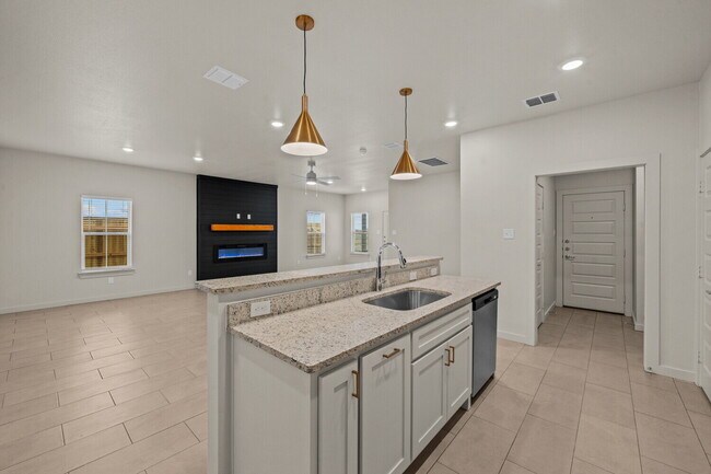 Foto del edificio - Brand new townhomes in Frenship East!