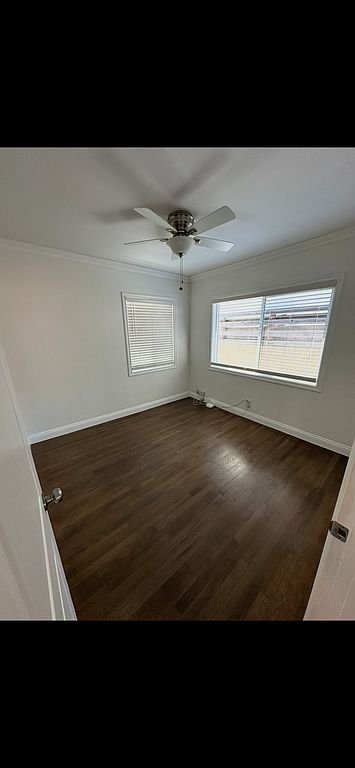 Foto del edificio - 4408 Stevely Ave