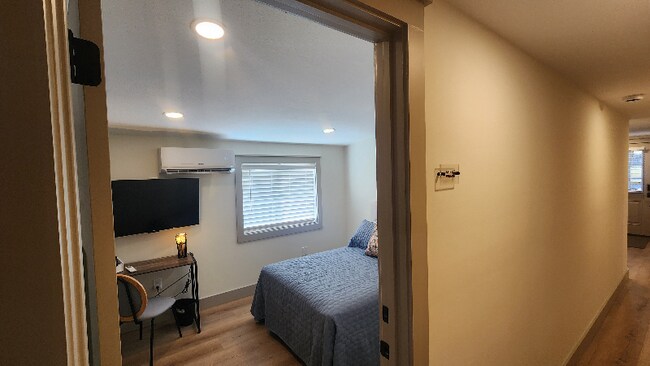 Foto del edificio - 1704 S Forest Dr