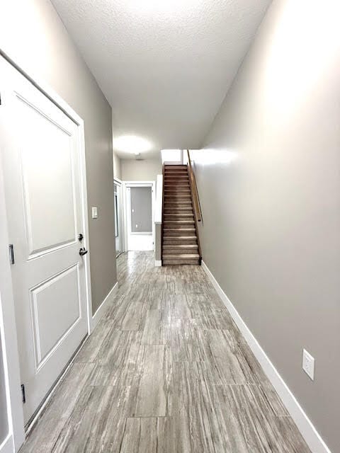 Photo du bâtiment - 3 Bed | 2.5 Bath | Garage | Available NOW | $2,500+ Utilities